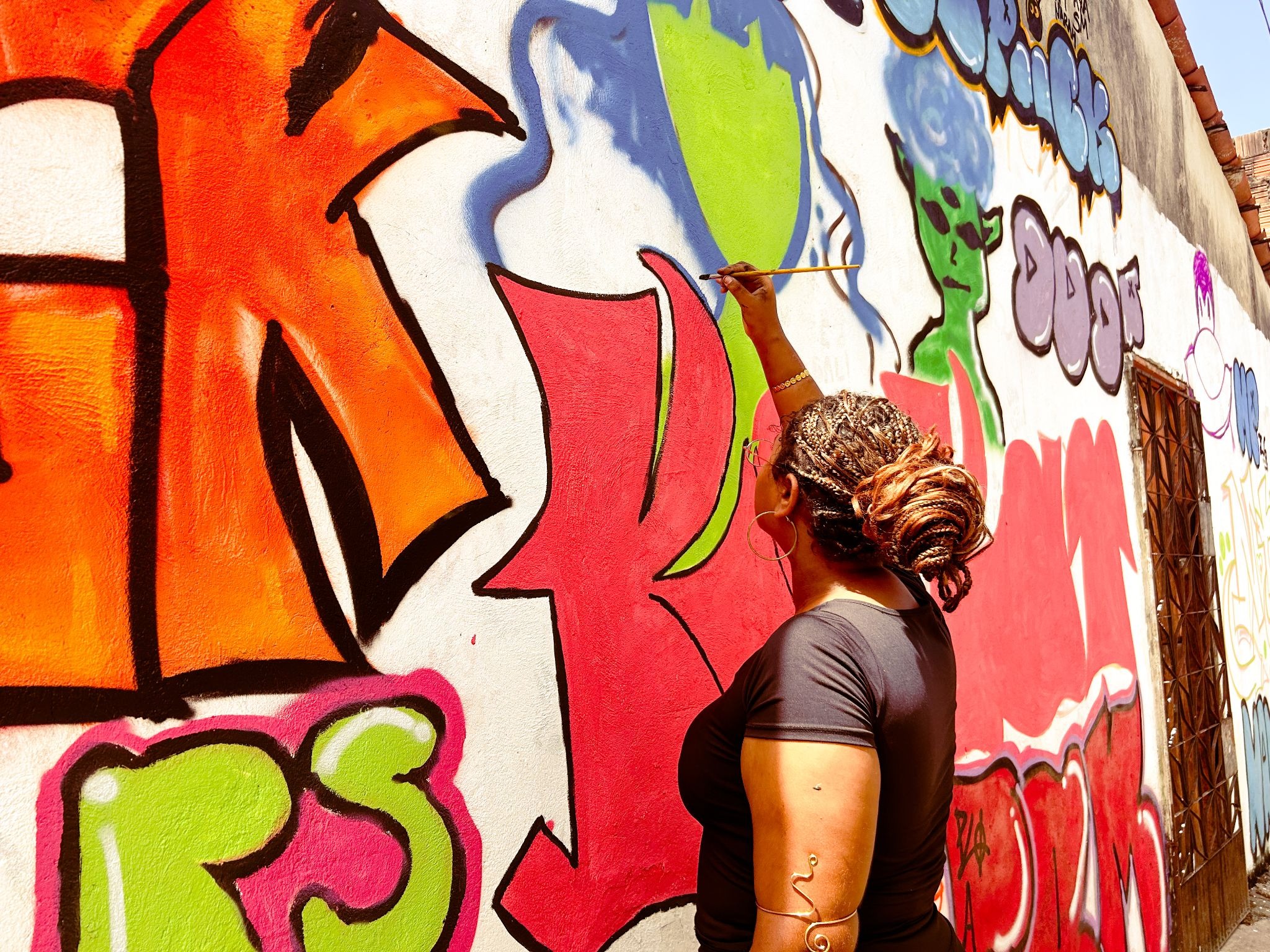 A ação aconteceu dia 18 de abril na segunda edição do evento 4Town Graffiti e contou com coletivos apoiados e acompanhados pelo equipamento Reprodução: Naryane Gomes / Acervo Pessoal